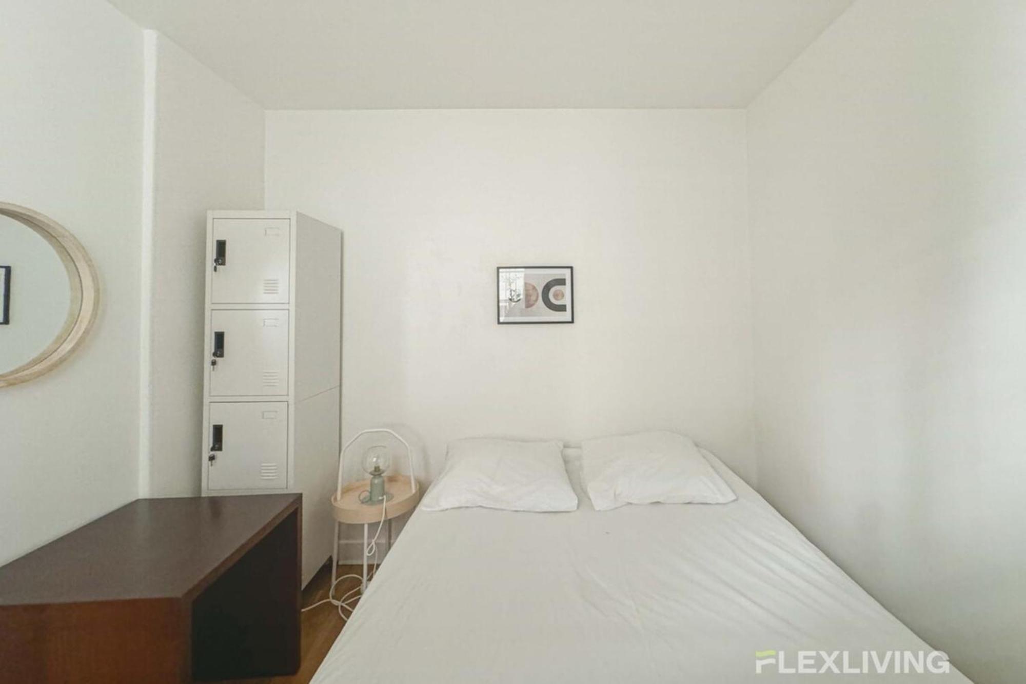 Flexliving - Whole Flat - Banquier Appartement