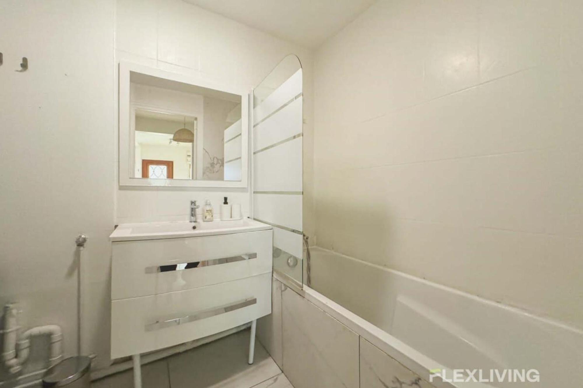 Flexliving - Whole Flat - Banquier Appartement *